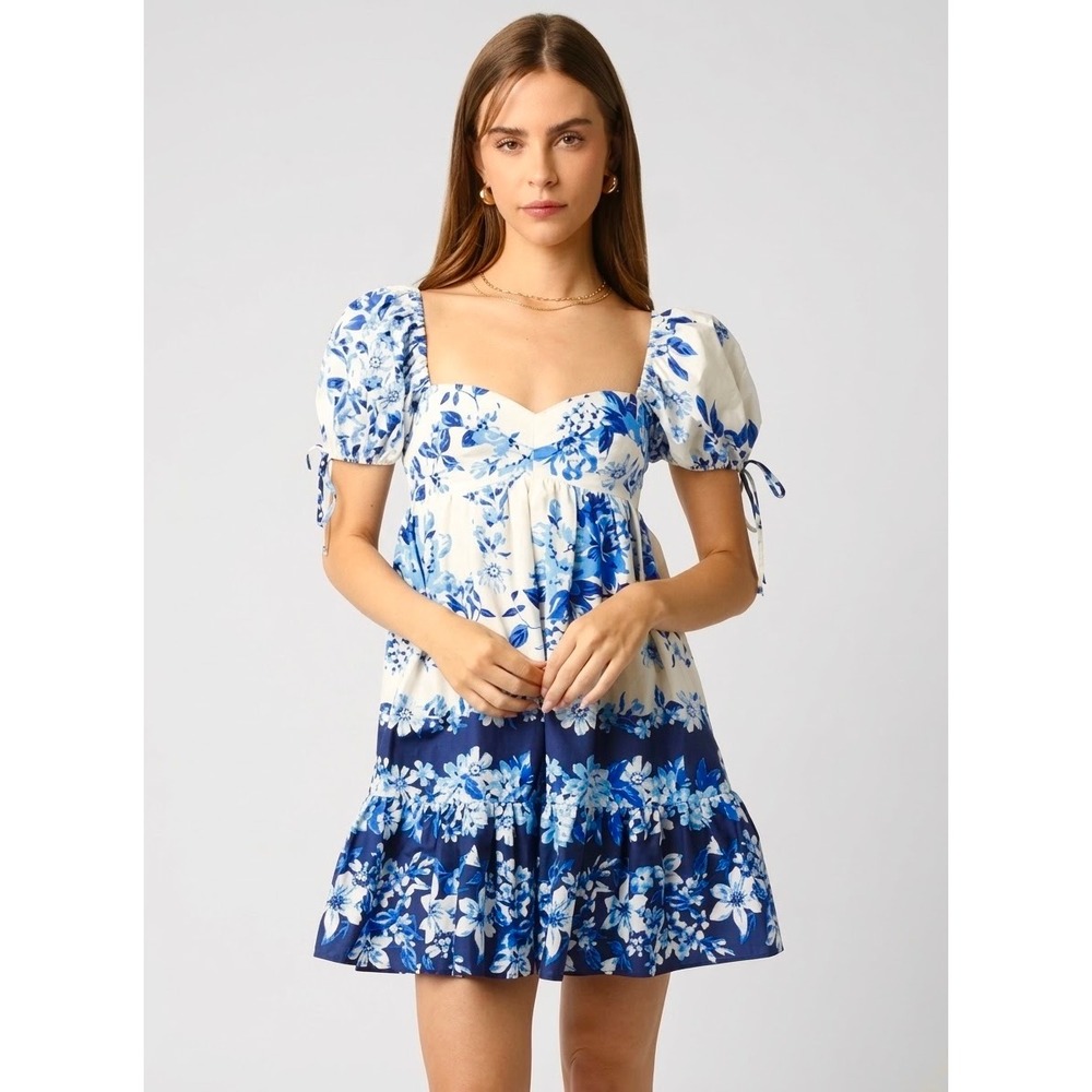 Olivaceous Blue White Floral Puff Sleeve Mini Dress Smocked Back Cotton Medium